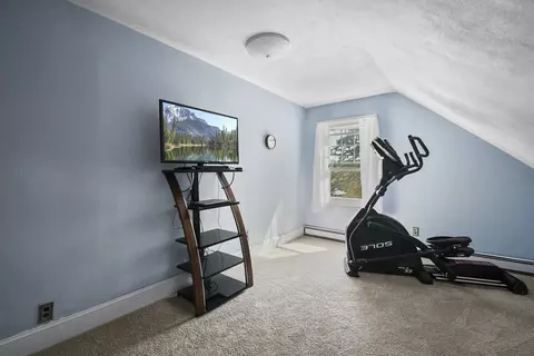 Bedroom - 15 Bardsley St, Acushnet, MA 02743 photo 6 of 10