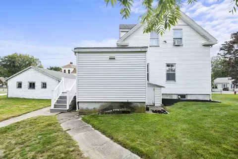Exterior - 15 Bardsley St, Acushnet, MA 02743 photo 4 of 8