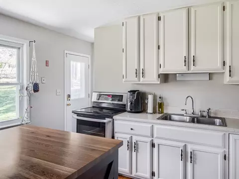 38 Central Tpke, Sutton, MA 01590 photo 11