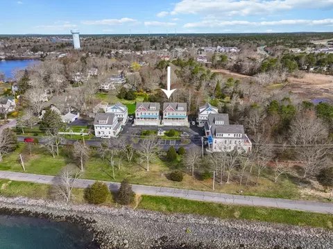 View/Area - 10 Honora Ct #10, Bourne, MA 02532 photo 8 of 9