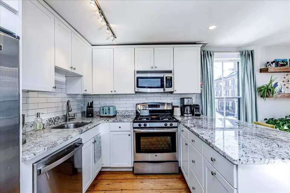Kitchen - 16 Summer St #3, Salem, MA 01970 photo 2 of 4