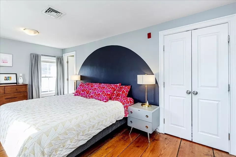 Bedroom - 16 Summer St #3, Salem, MA 01970 photo 4 of 4