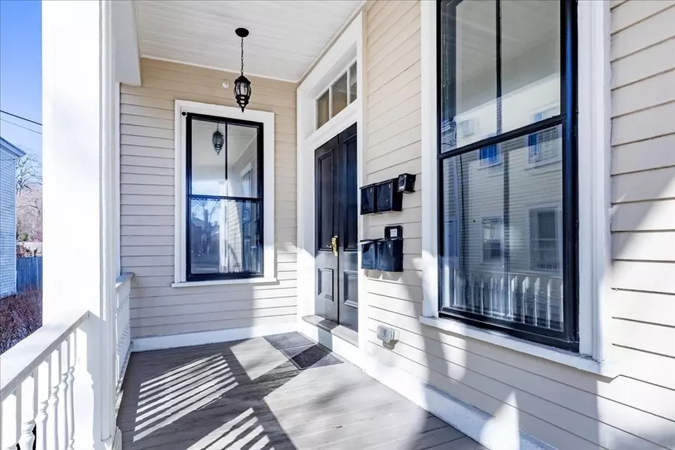 Exterior - 16 Summer St #3, Salem, MA 01970 photo 3 of 4