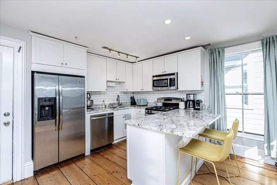 Kitchen - 16 Summer St #3, Salem, MA 01970 photo 1 of 4