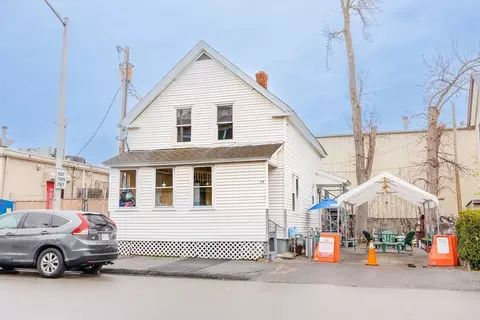 29 Parker St, Worcester, MA 01610