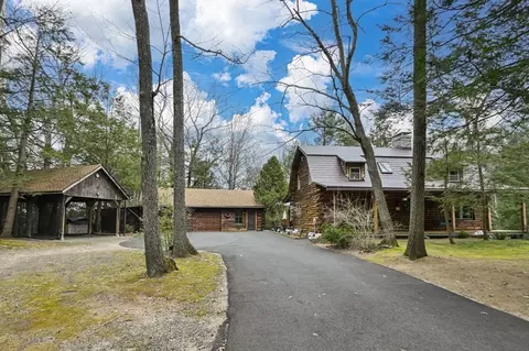 10 Granaudo Cir, Southwick, MA 01077