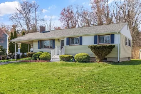 24 Kelsey Dr, Stoughton, MA 02072