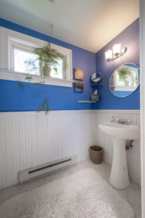 Bath - 7 Beechwood Ave, Easthampton, MA 01027 photo 2 of 2
