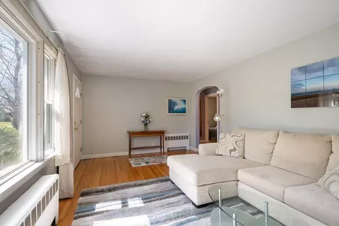 Living - 7 Beechwood Ave, Easthampton, MA 01027 photo 4 of 4