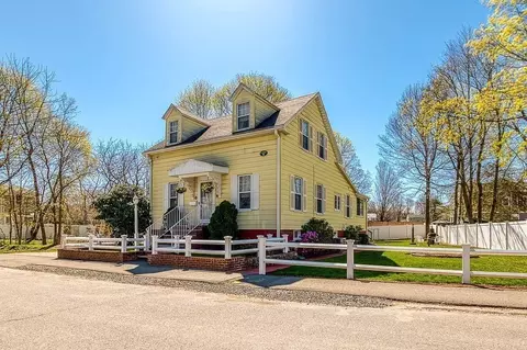 34 Barrows St, Dedham, MA 02026