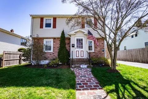 12 Benmor St, Medford, MA 02155