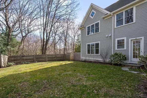 Exterior - 30 Pleasant St #6, Needham, MA 02492 photo 4 of 5