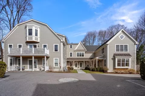 Exterior - 30 Pleasant St #6, Needham, MA 02492 photo 5 of 5