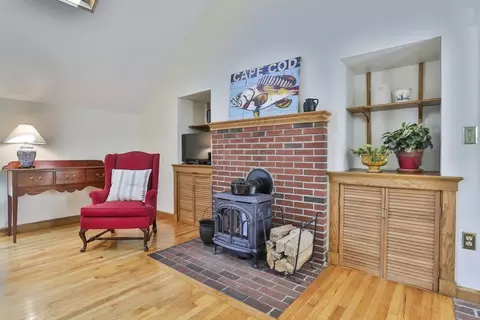 Living - 1106 Brook Rd, Milton, MA 02186 photo 2 of 2