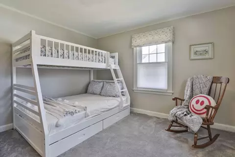 Bedroom - 1106 Brook Rd, Milton, MA 02186 photo 4 of 4