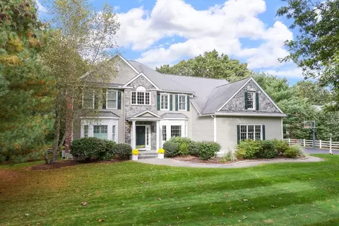 Exterior - 8 Deer Path, Natick, MA 01760 photo 9 of 10