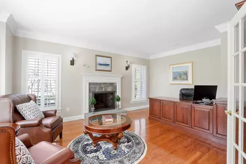 Living - 8 Deer Path, Natick, MA 01760 photo 4 of 6