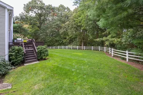 Exterior - 8 Deer Path, Natick, MA 01760 photo 6 of 10