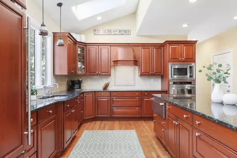 Kitchen - 8 Deer Path, Natick, MA 01760 photo 2 of 3
