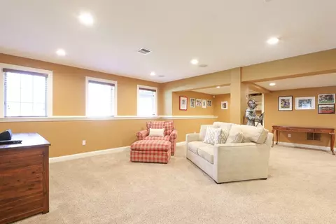 Living - 8 Deer Path, Natick, MA 01760 photo 5 of 6