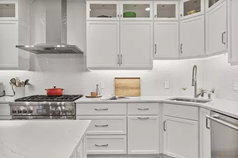 Kitchen - 228 Marked Tree Rd, Needham, MA 02492 photo 3 of 3