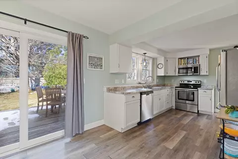 Kitchen - 15 Carter Rd, Worcester, MA 01609 photo 3 of 3