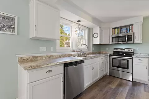 Kitchen - 15 Carter Rd, Worcester, MA 01609 photo 2 of 3