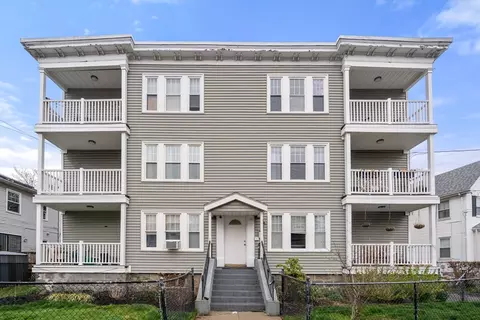 100 Capen St #6, Dorchester Center, MA 02124