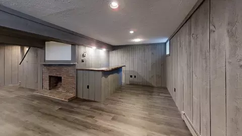 Living - 64 Colonial Dr, Reading, MA 01867 photo 4 of 4