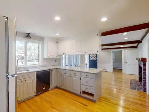 Kitchen - 64 Colonial Dr, Reading, MA 01867 photo 2 of 3