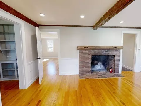 Living - 64 Colonial Dr, Reading, MA 01867 photo 2 of 4