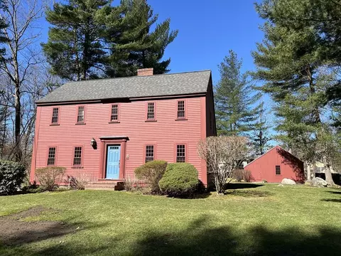 Exterior - 64 Colonial Dr, Reading, MA 01867 photo 2 of 6