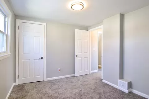 Bedroom - 29 Brickett St, Springfield, MA 01119 photo 4 of 5