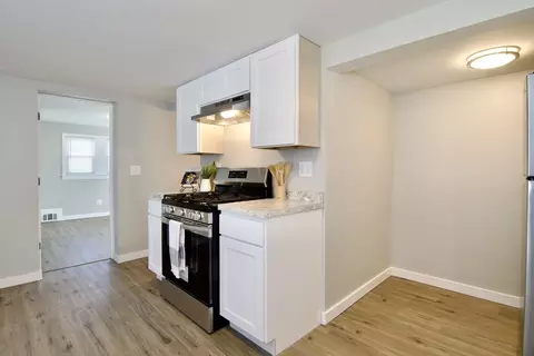 Kitchen - 29 Brickett St, Springfield, MA 01119 photo 8 of 9