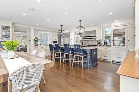 Dining - 737 Main St, Hingham, MA 02043 photo 1 of 3