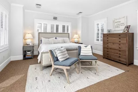 Bedroom - 737 Main St, Hingham, MA 02043 photo 4 of 6