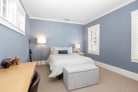 Bedroom - 737 Main St, Hingham, MA 02043 photo 3 of 6
