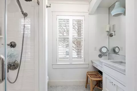 Bath - 737 Main St, Hingham, MA 02043 photo 3 of 4
