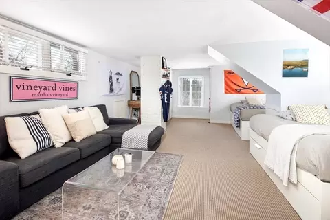 Living - 737 Main St, Hingham, MA 02043 photo 4 of 4