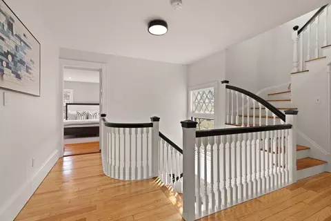 Entry Way - 12 Toxteth St, Brookline, MA 02445 photo 4 of 6