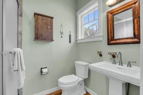 Bath - 17 Whitney Rd, Stow, MA 01775 photo 3 of 4