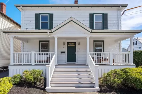 28 Clinton St, Newton, MA 02458
