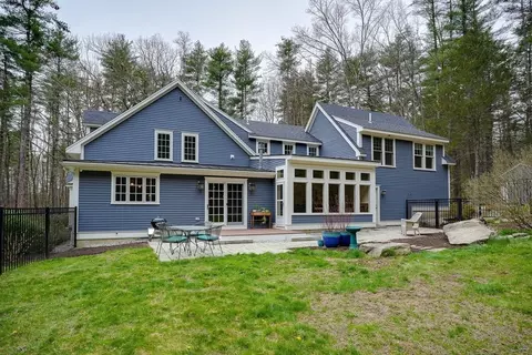Exterior - 21 Hynes Ln, Harvard, MA 01451 photo 3 of 9