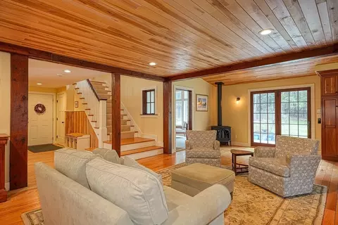 Living - 21 Hynes Ln, Harvard, MA 01451 photo 3 of 10
