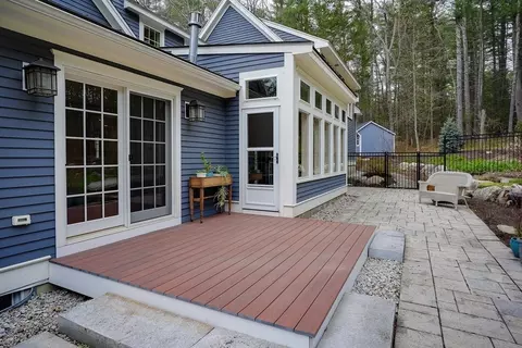 Exterior - 21 Hynes Ln, Harvard, MA 01451 photo 8 of 9