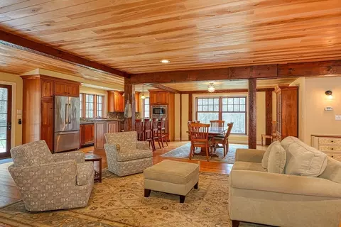 Living - 21 Hynes Ln, Harvard, MA 01451 photo 7 of 10
