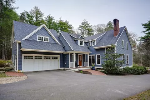 Exterior - 21 Hynes Ln, Harvard, MA 01451 photo 2 of 9
