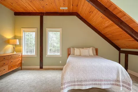 Bedroom - 21 Hynes Ln, Harvard, MA 01451 photo 3 of 5