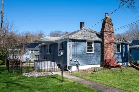 Exterior - 20 Olean St, Worcester, MA 01602 photo 3 of 10