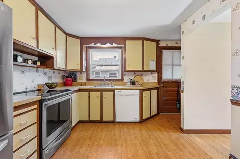 Kitchen - 20 Olean St, Worcester, MA 01602 photo 1 of 2